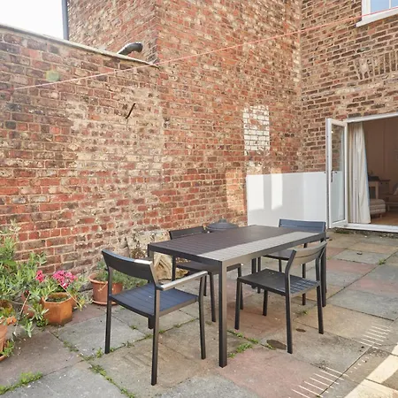 Host & - St Denys View